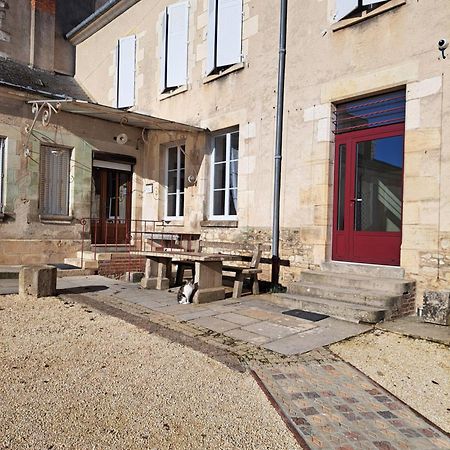 Au P'Tit Gueul'Ton Bed & Breakfast Les Aix-d'Angillon Exterior photo
